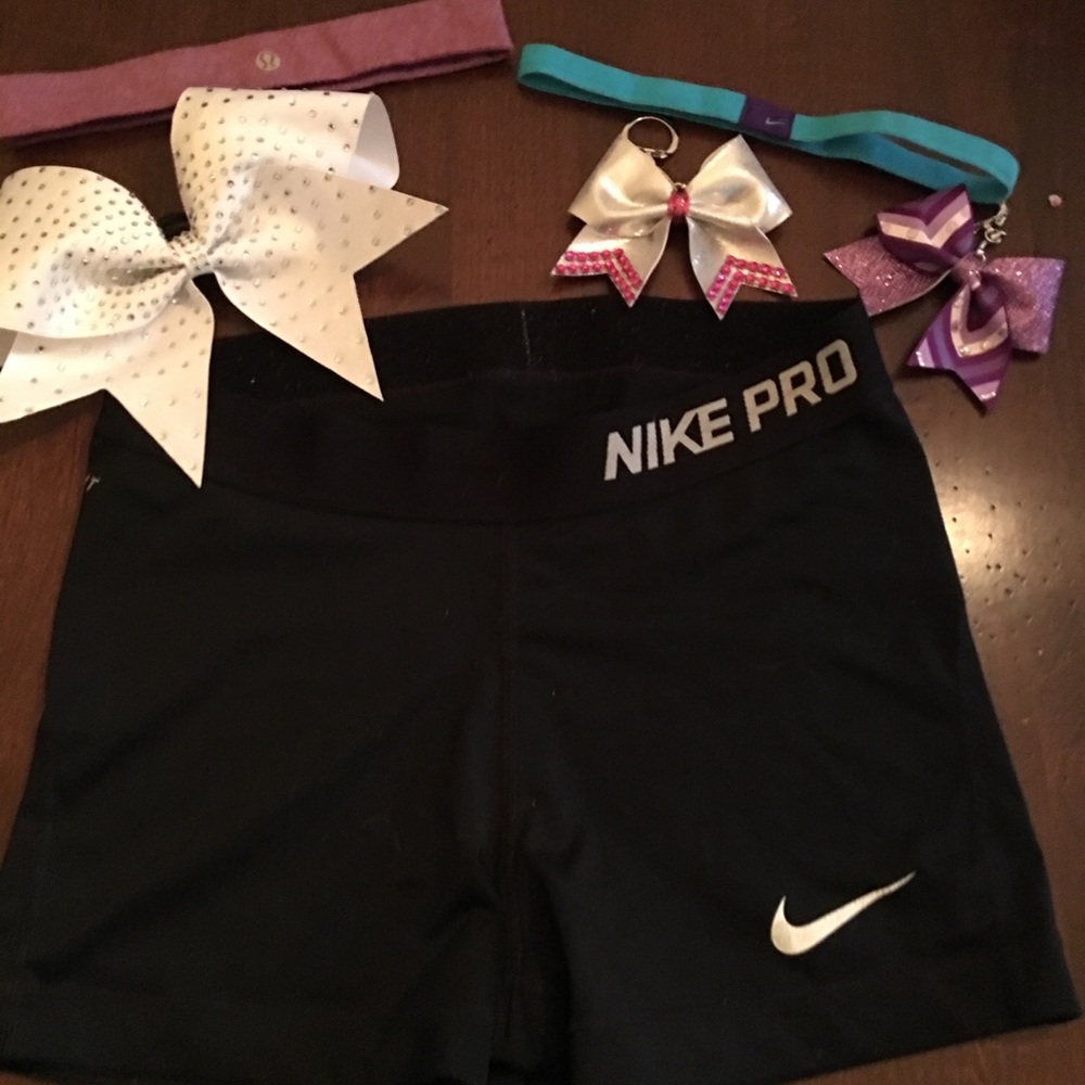 Bows, Bands and Compression Shorts Bundle